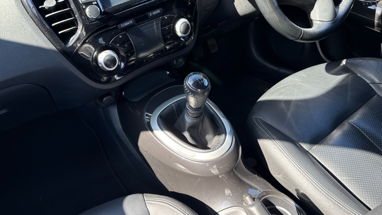 Nissan Juke 1.5 dCi Tekna 5dr Diesel Hatchback